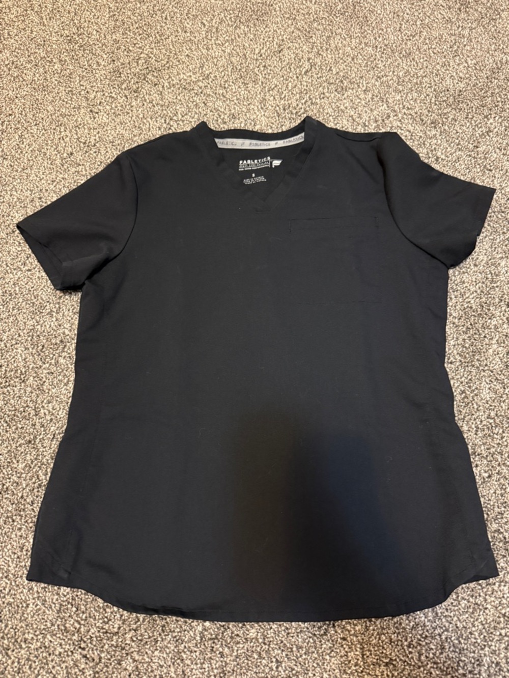 Fabletics 1 Pocket Scrub Top